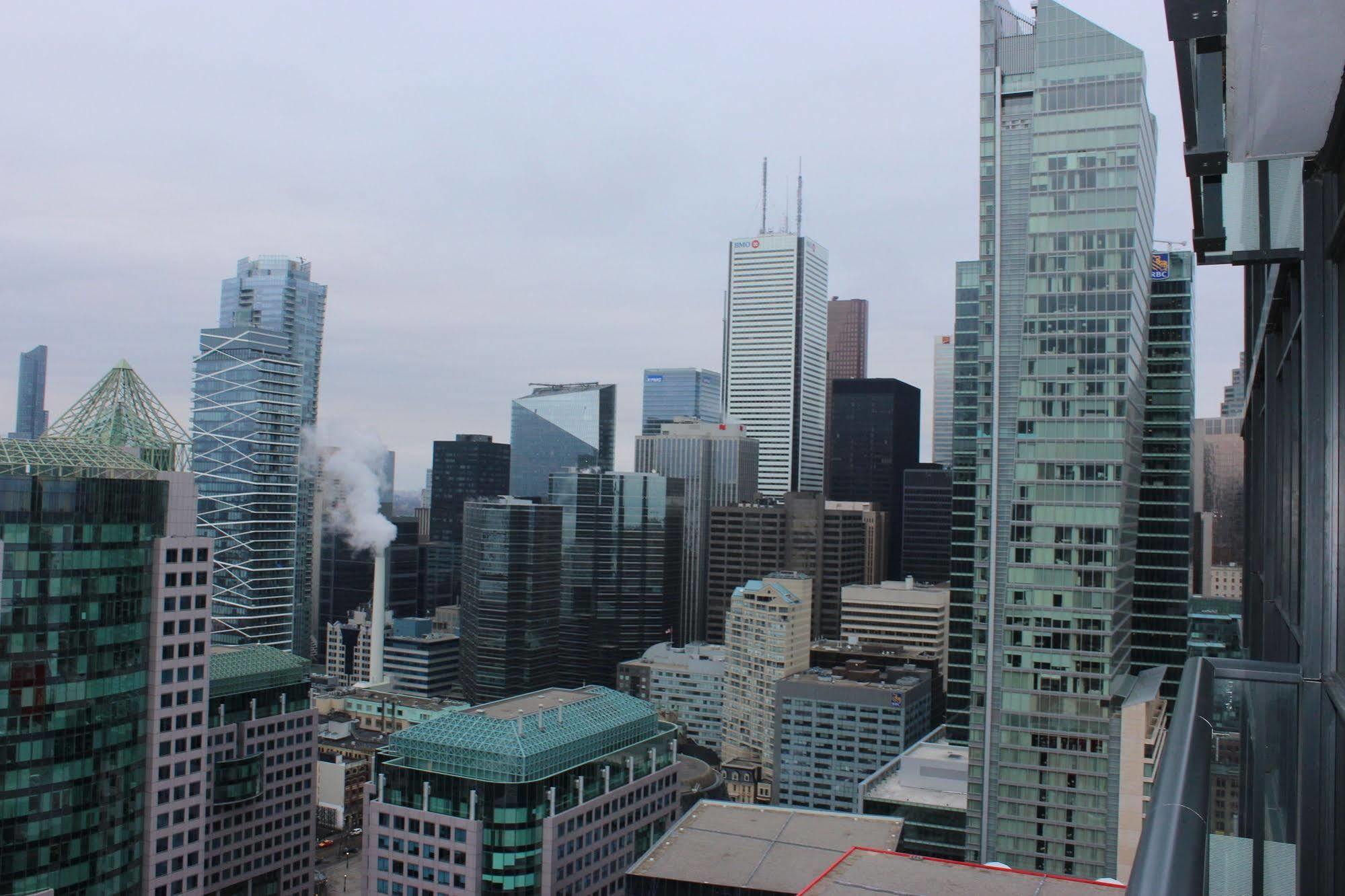 Atlas Suites - Cn Tower & Convention Centre Toronto Exterior foto