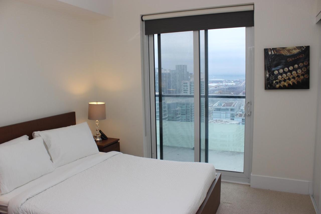 Atlas Suites - Cn Tower & Convention Centre Toronto Exterior foto